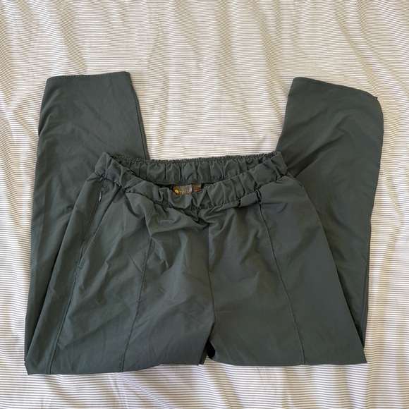 Zella Medium Green Pull On Cropped Jogger Style Drawstring Pants - Picture 1 of 8
